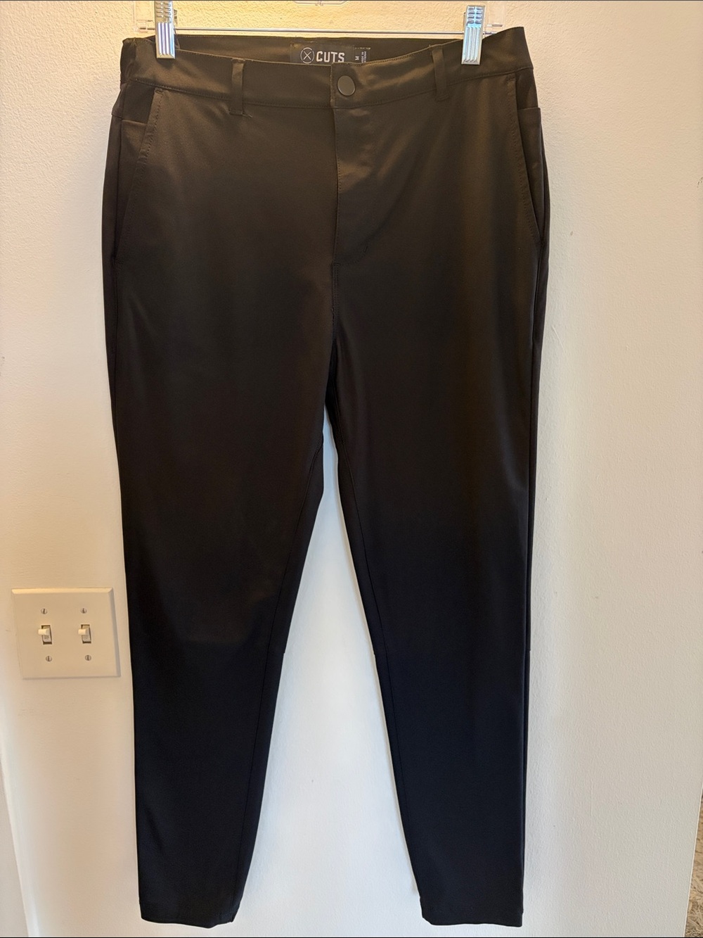 Cuts Clothing Men's Black Stretch AO Joggers Tapered Pants